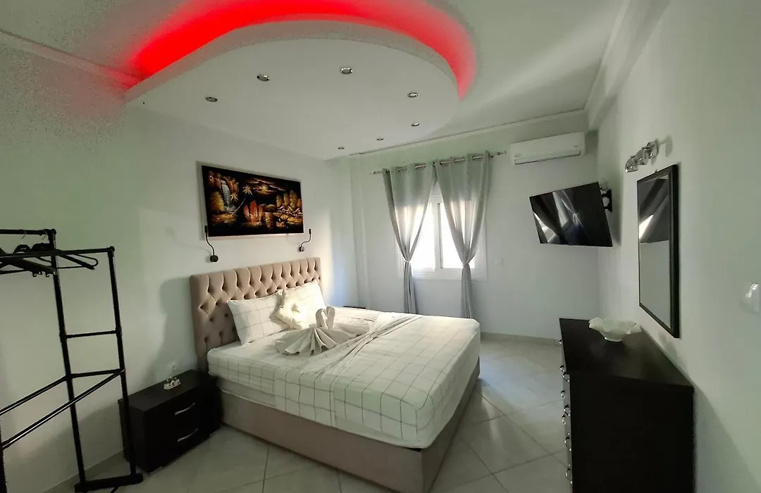Apartment In The Center Of Athens-1
