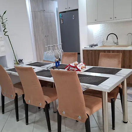 Apartment In The Center Of Athens-3